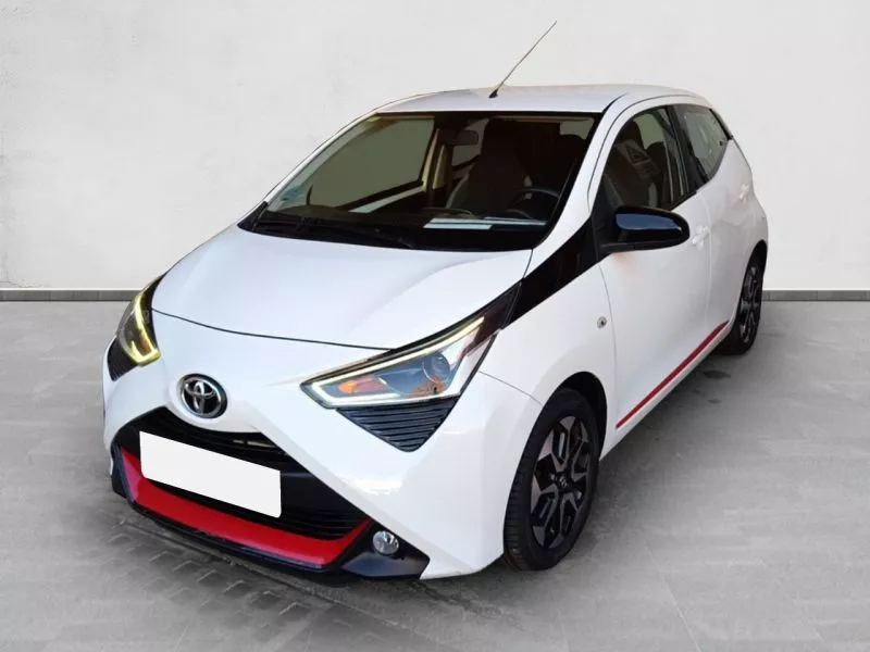 Toyota Aygo 1.0 70 x-play