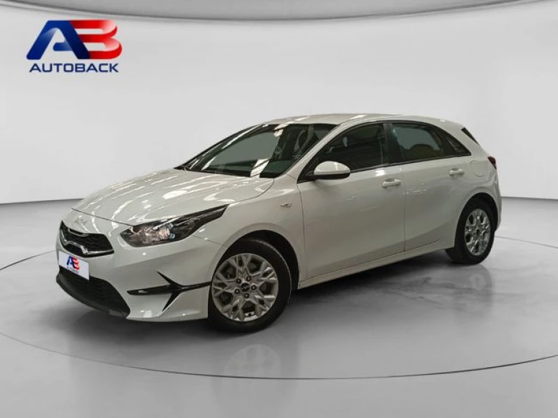 Kia Ceed 1.6 MHEV iMT 100kW (136CV) Concept