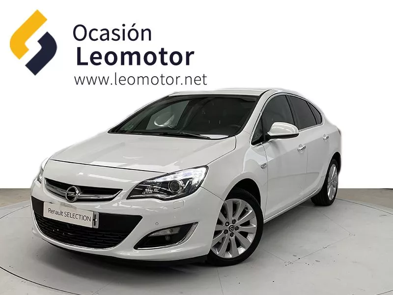 Opel Astra 1.4 Turbo Selective Opel Astra 1.4 Turbo Selective