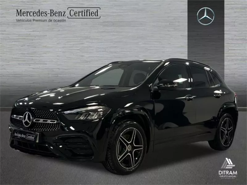 Mercedes-Benz GLA 250e Mercedes-Benz GLA 250e