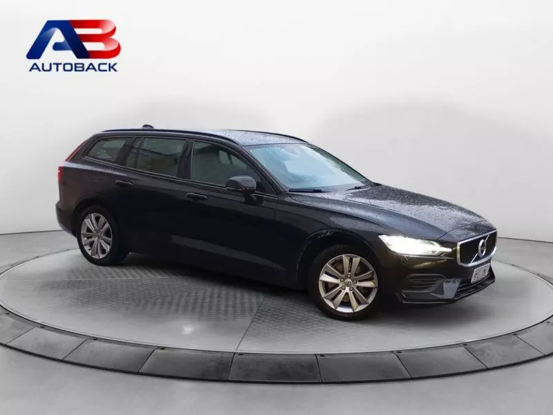 Volvo V60 2.0 B4 (D) Momentum Auto