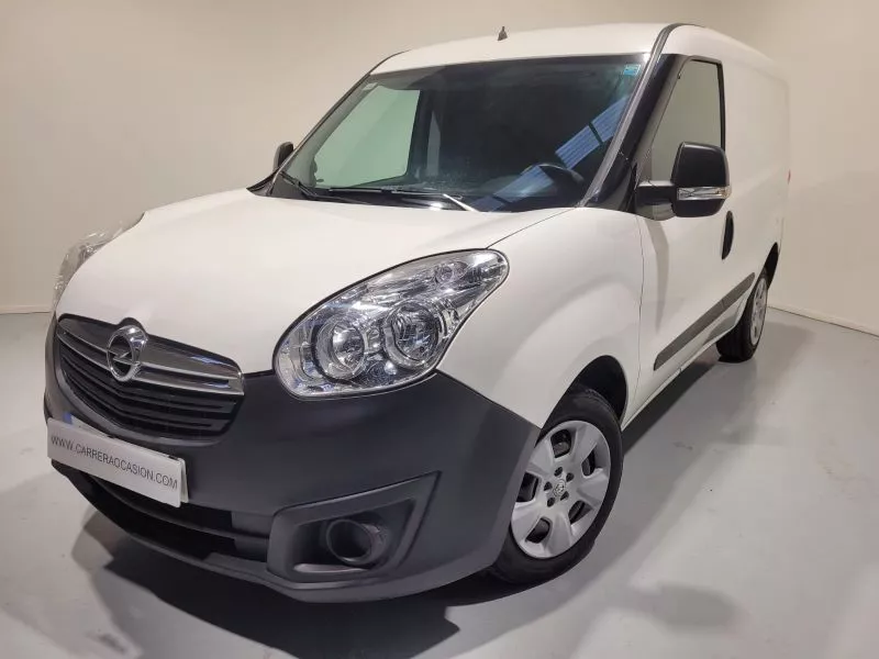 Opel Combo 1.3D 90 CV Opel Combo 1.3D 90 CV