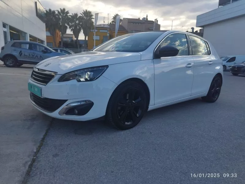 Peugeot 308 5p Allure 2.0 BlueHDi 150 EAT6