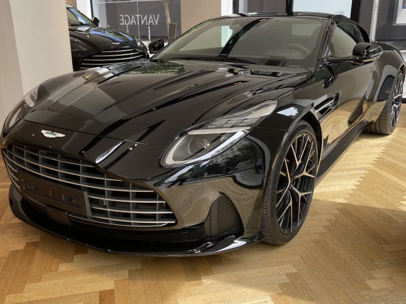Aston Martin DB12 4.0 V8 Auto