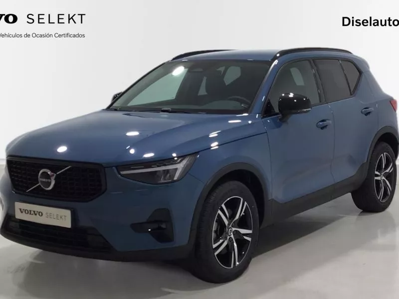 Volvo XC40 2.0 B3 G Plus Dark Auto