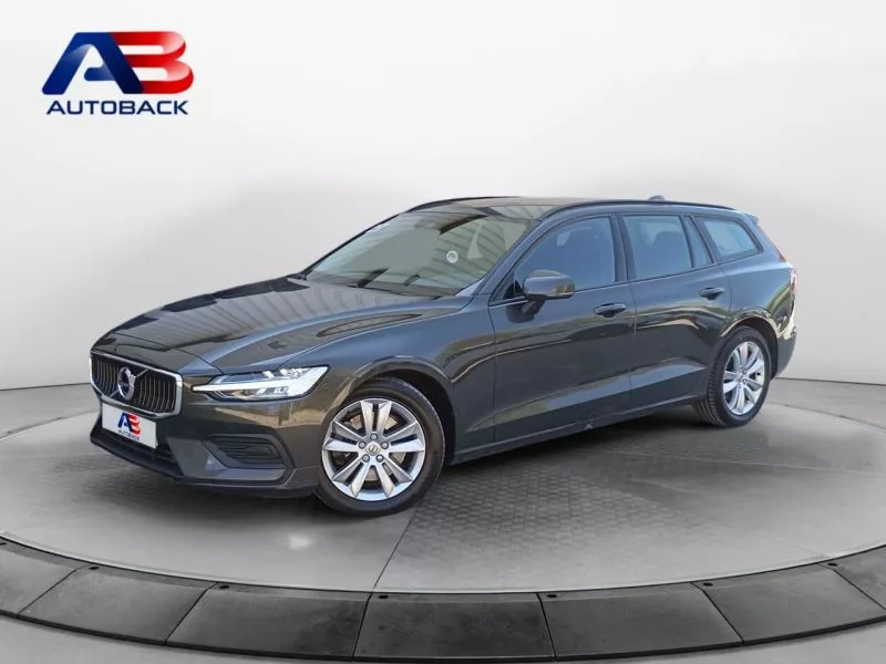 Volvo V60 2.0 B4 (D) Momentum Auto Volvo V60 2.0 B4 (D) Momentum Auto