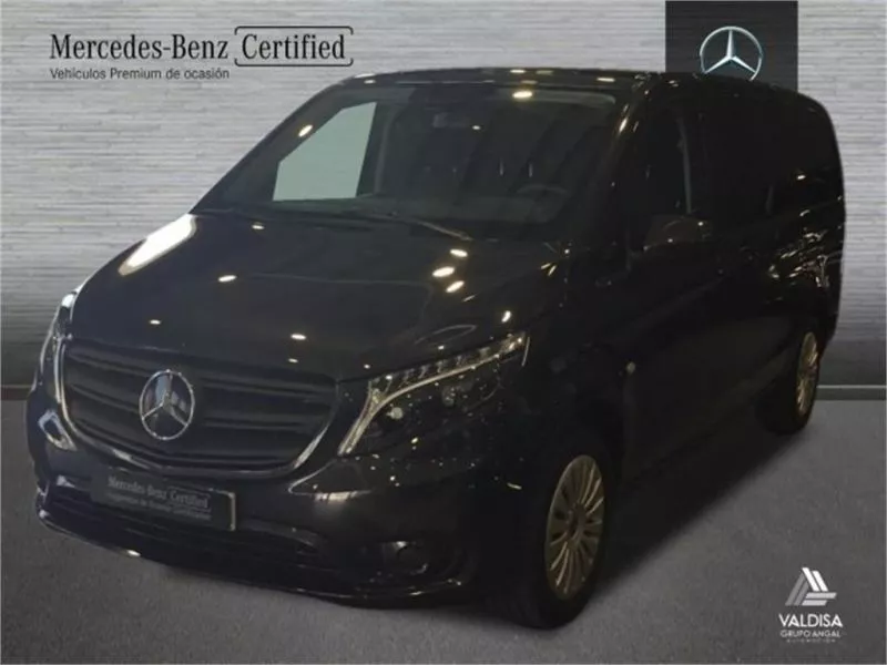 Mercedes-Benz Vito 116CDI AT 120kW Tourer Pro Larga Mercedes-Benz Vito 116CDI AT 120kW Tourer Pro Larga