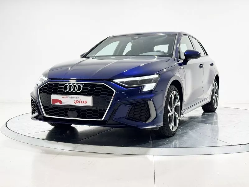 Audi A3 Sportback Genuine 40 TFSI e 150kW S tron Audi A3 Sportback Genuine 40 TFSI e 150kW S tron
