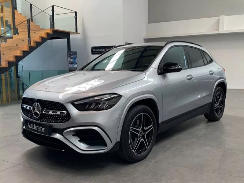 Mercedes-Benz GLA  250 e con tecnología híbrida EQ