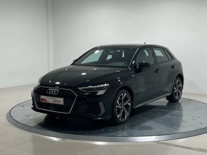 Audi A3 Sportback S line 40 TFSI e 150kW S tron Audi A3 Sportback S line 40 TFSI e 150kW S tron