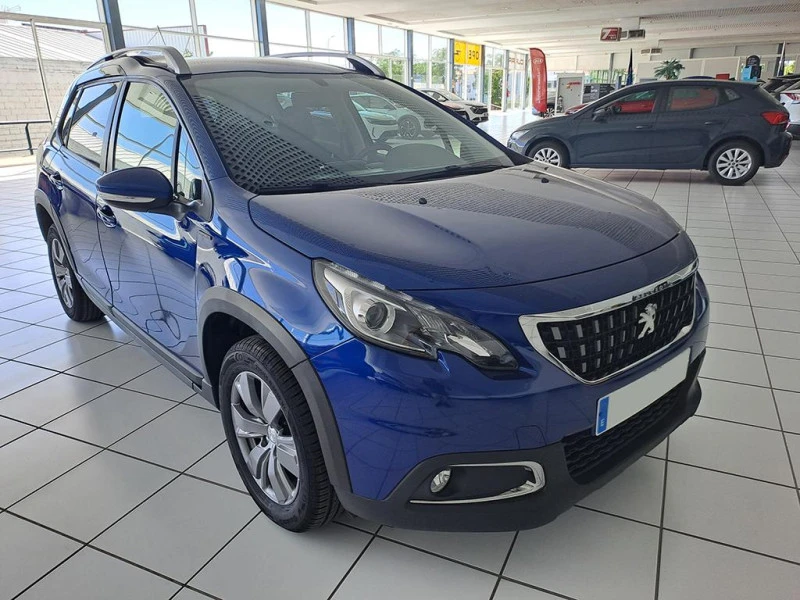 Peugeot 2008 1.5 BLUEHDI 100 S&S SIGNATURE 5P Peugeot 2008 1.5 BLUEHDI 100 S&S SIGNATURE 5P