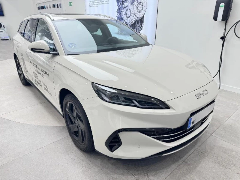 BYD SEAL 6 DM-I fam. 1.5 DM-I COMFORT LITE 5P