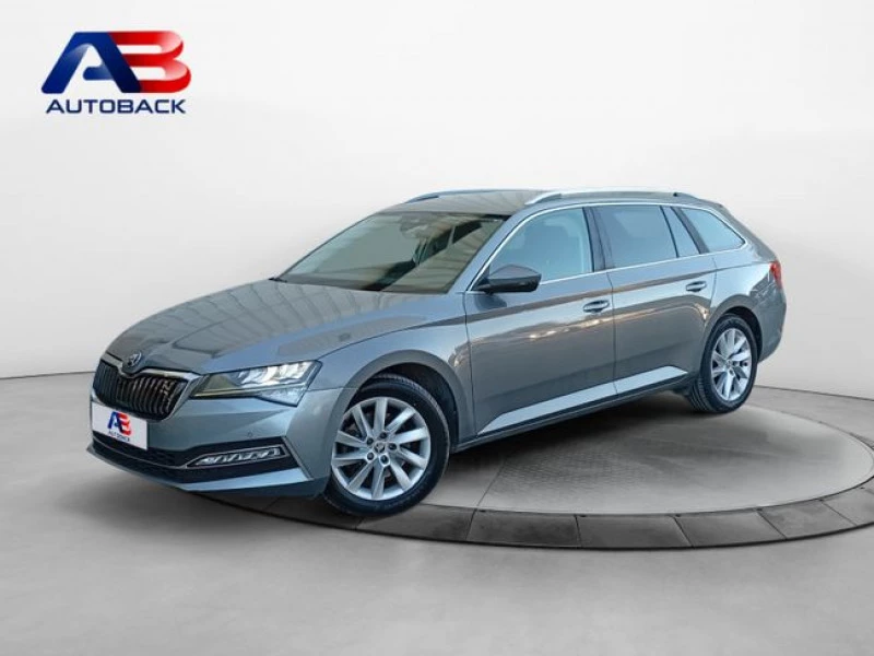 Skoda Superb Combi Style 1.4 TSI iV P-HEV DSG Skoda Superb Combi Style 1.4 TSI iV P-HEV DSG
