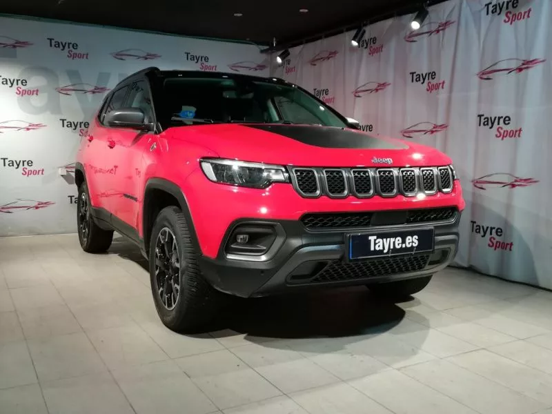 Jeep Compass 1.3 PHEV 177kW (240CV) Trailhawk AT AWD Jeep Compass 1.3 PHEV 177kW (240CV) Trailhawk AT AWD
