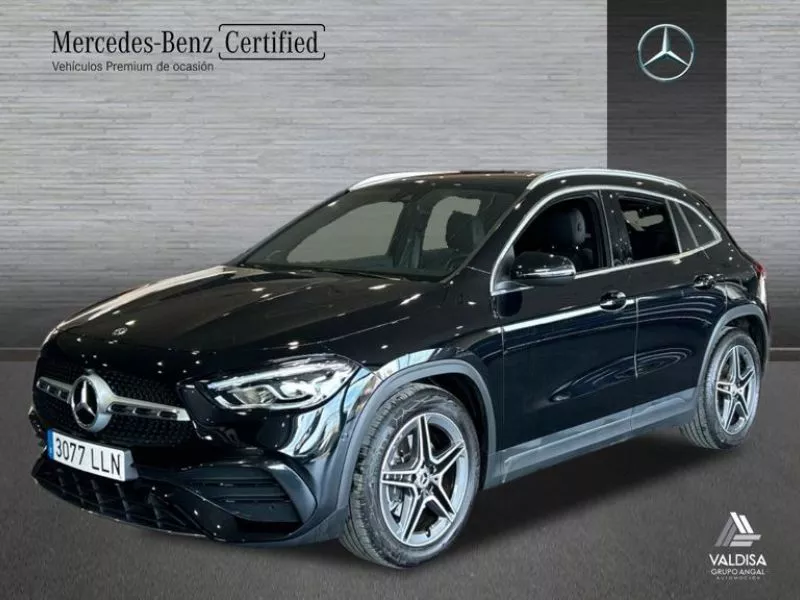 Mercedes-Benz Clase GLA 200 d AMG Line (EURO 6d) Mercedes-Benz Clase GLA 200 d AMG Line (EURO 6d)