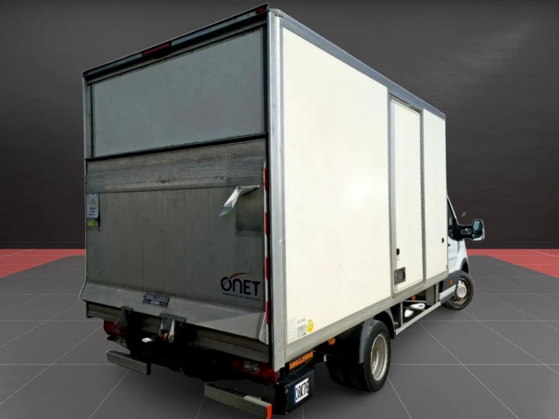 Ford Transit Carrozado L4 Con Trampilla Doble Rueda Trasera 130CV Ford Transit Carrozado L4 Con Trampilla Doble Rueda Trasera 130CV