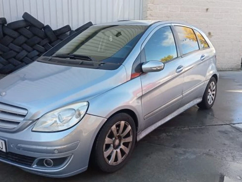 Mercedes-Benz Clase B 180 CDI Mercedes-Benz Clase B 180 CDI