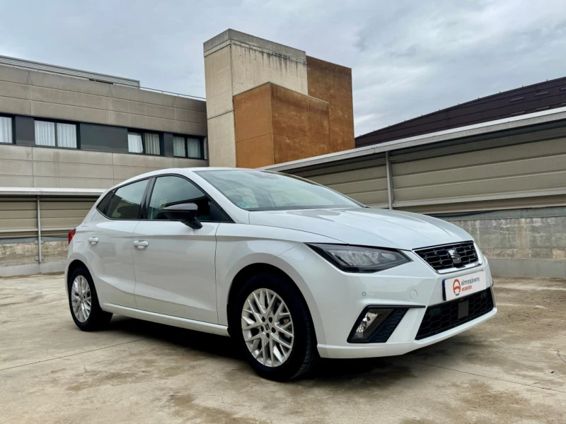 Seat Ibiza FR SALTA! 1.0 TSI 115CV 5P Seat Ibiza FR SALTA! 1.0 TSI 115CV 5P