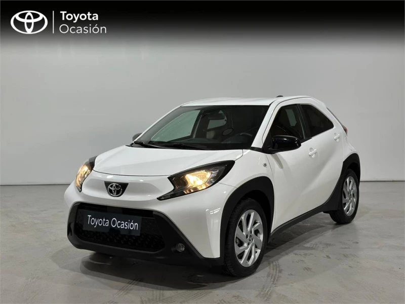Toyota Aygo X Cross Cross Play