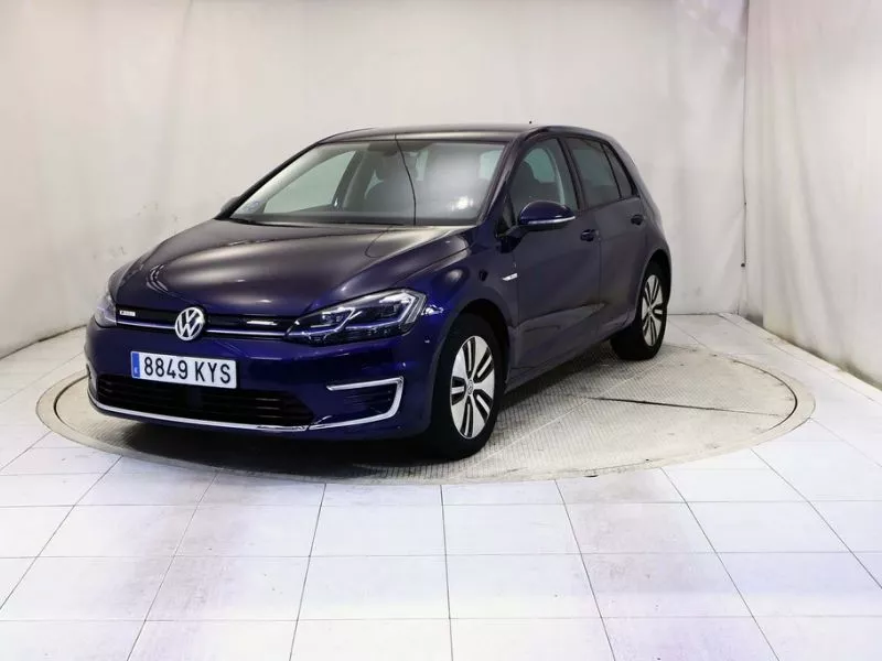 Volkswagen Golf e-Golf ePower 100 kW (136CV) Volkswagen Golf e-Golf ePower 100 kW (136CV)