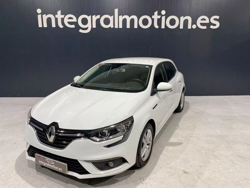Renault Megane Business Blue dCi 81 kW (115CV) Renault Megane Business Blue dCi 81 kW (115CV)