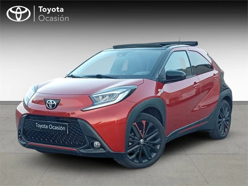 Toyota Aygo X Cross 5 Puertas Like 70 Automático (e-CVT) Toyota Aygo X Cross 5 Puertas Like 70 Automático (e-CVT)