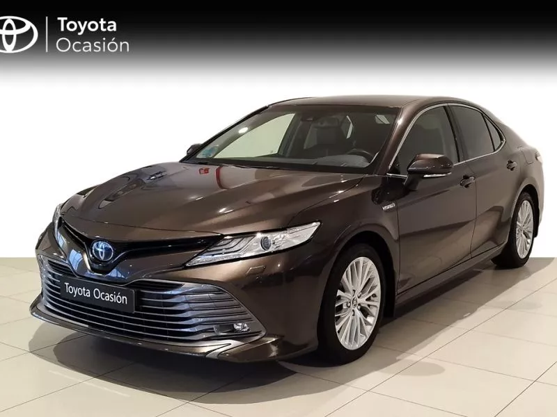 Toyota Camry 2.5 220H Luxury