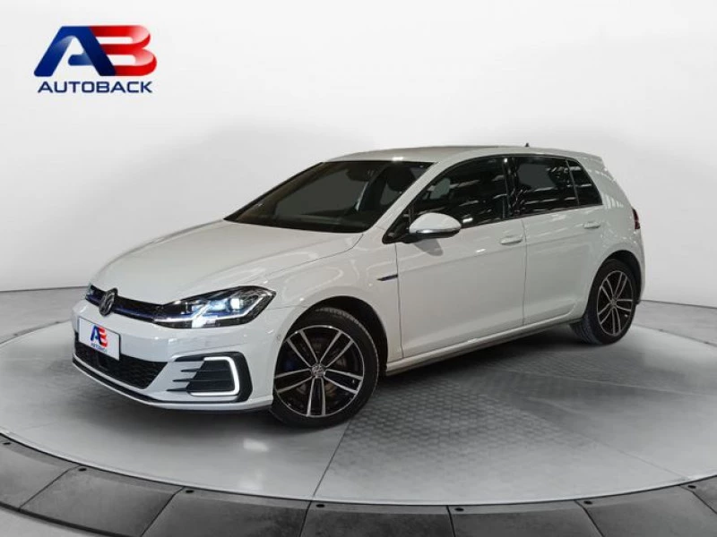 Volkswagen Golf GTE 1.4 TSI e-Power 150kW (204CV) DSG Volkswagen Golf GTE 1.4 TSI e-Power 150kW (204CV) DSG