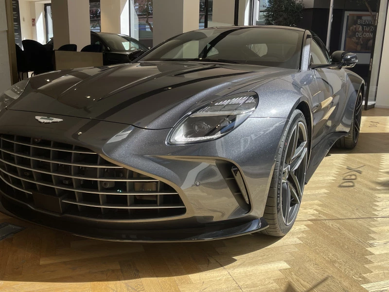Aston Martin Vantage 4.0 V8 Auto