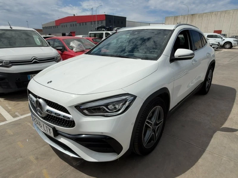 Mercedes-Benz GLA GLA 200 D
