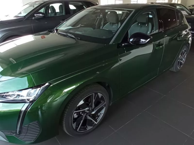 Peugeot 308 5P Allure Pack BlueHDi 130 S&S EAT8 Peugeot 308 5P Allure Pack BlueHDi 130 S&S EAT8