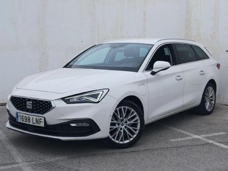 Seat Nuevo León SP 1.4 e-Hybrid DSG S&S Xcellence Go L