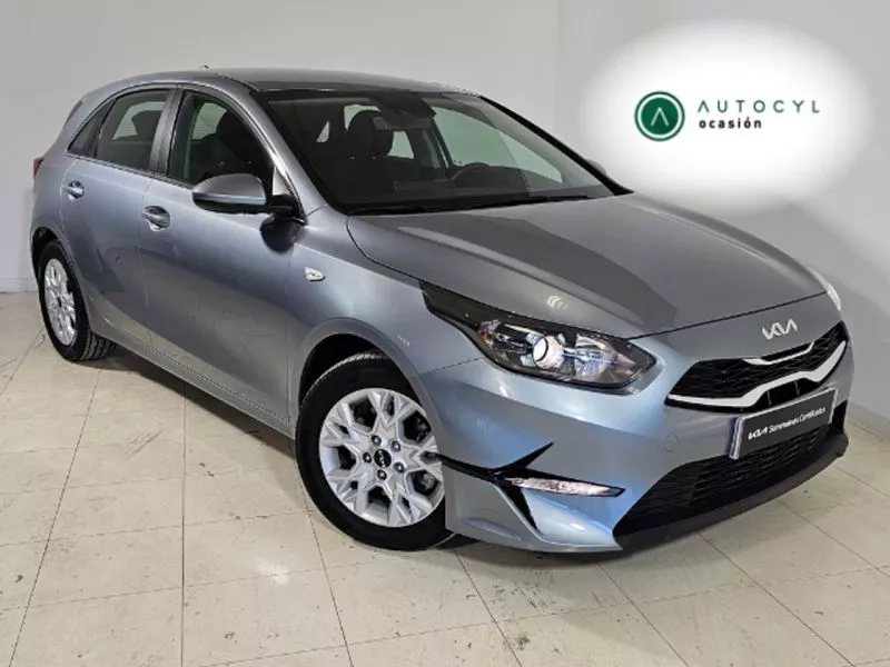 Kia Ceed 1.0 T-GDi 88kW (120CV) Drive Kia Ceed 1.0 T-GDi 88kW (120CV) Drive