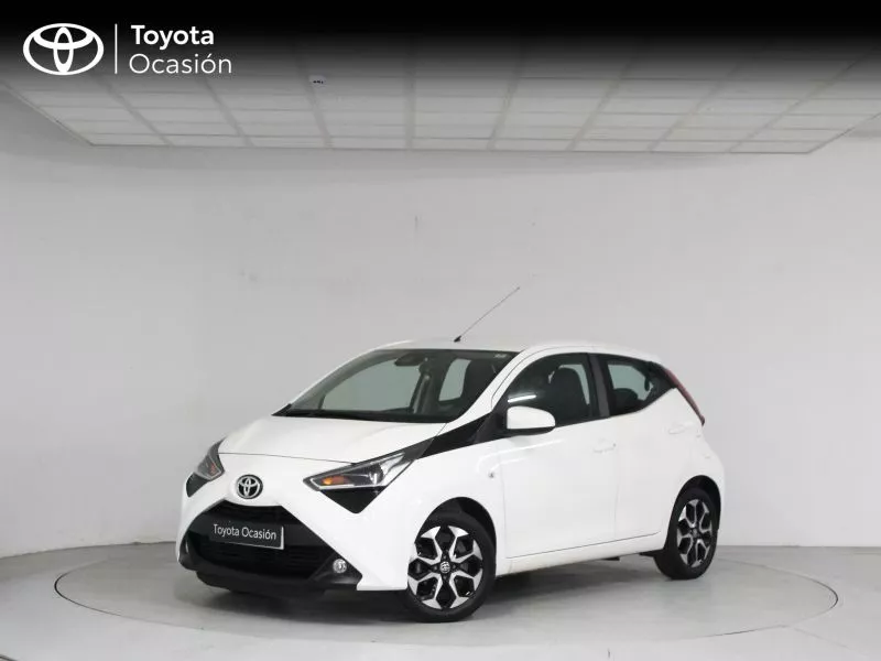 Toyota Aygo 1.0 70 x-play