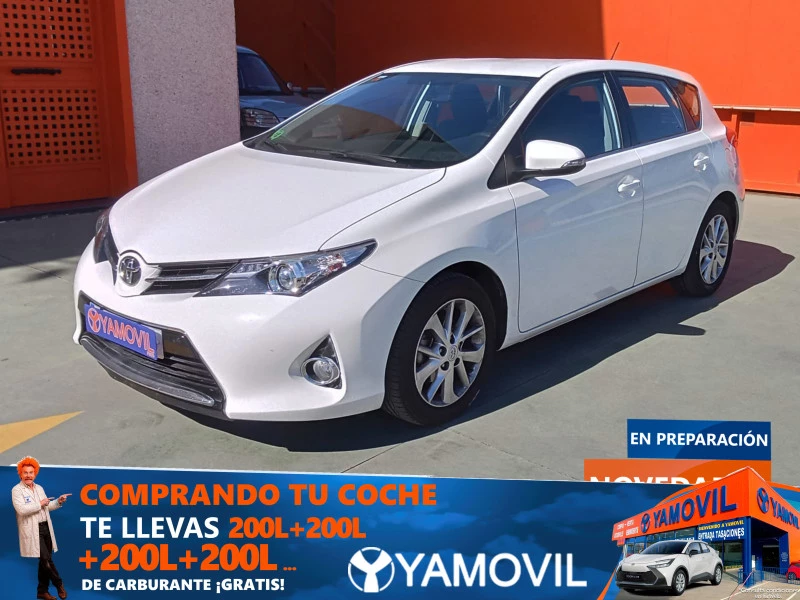 Toyota Auris 130 Active 97 kW (132 CV) Toyota Auris 130 Active 97 kW (132 CV)
