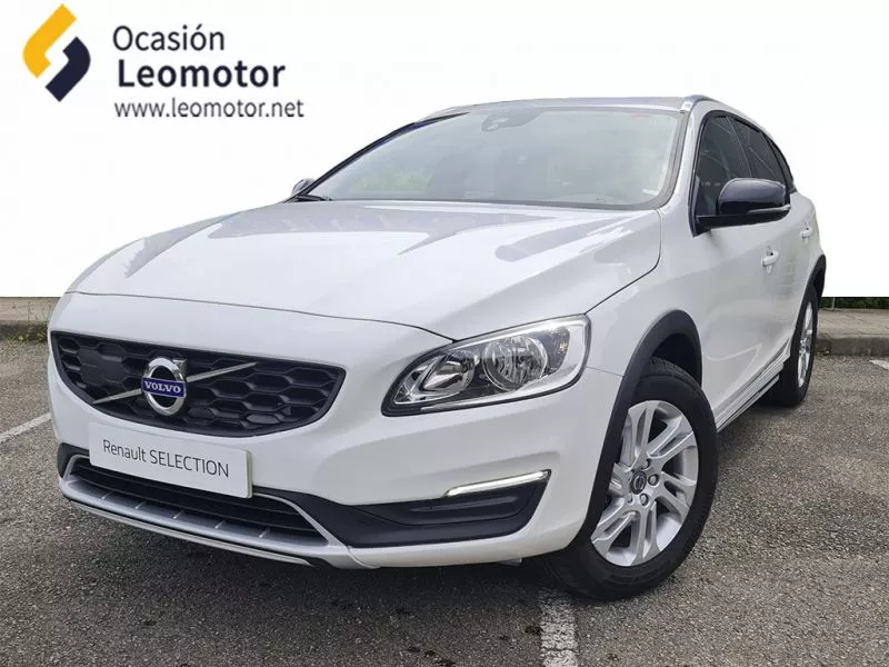 Volvo V60 Cross Country 2.0 D3 Summum Volvo V60 Cross Country 2.0 D3 Summum