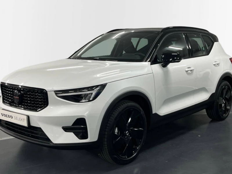 Volvo XC40 XC40 B3 PLUS BLACK EDITION Volvo XC40 XC40 B3 PLUS BLACK EDITION