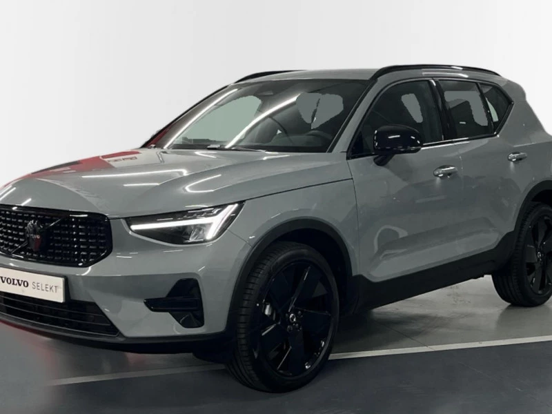 Volvo XC40 XC40 B3 PLUS BLACK EDITION Volvo XC40 XC40 B3 PLUS BLACK EDITION