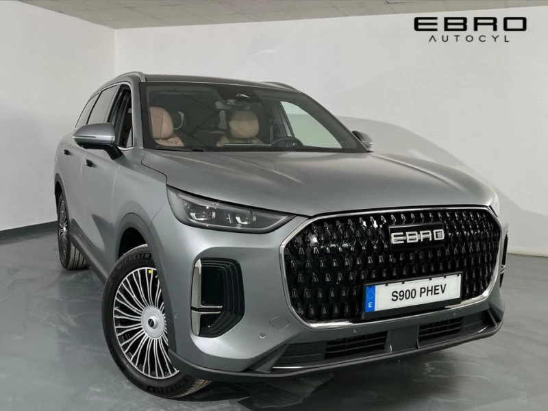 EBRO S900 PHEV 1.5 TGDI 3DHT 4X4 Luxury EBRO S900 PHEV 1.5 TGDI 3DHT 4X4 Luxury