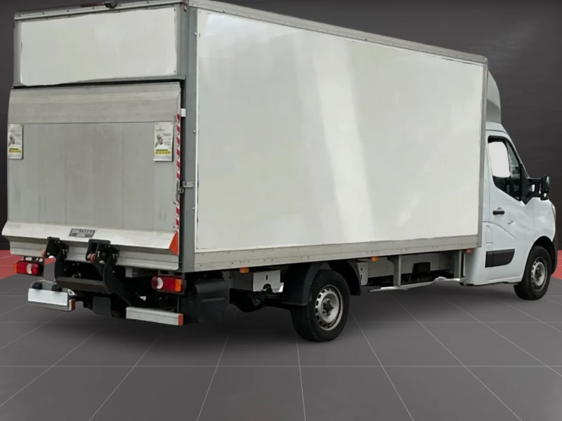 Renault Master Paquetero L5 Con Trampilla 146 CV Renault Master Paquetero L5 Con Trampilla 146 CV