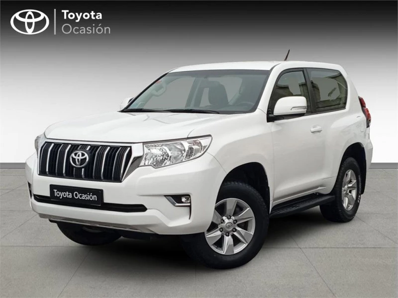 Toyota Land Cruiser 3P VX 2.8D 204 T/M 6v (4x4) Toyota Land Cruiser 3P VX 2.8D 204 T/M 6v (4x4)