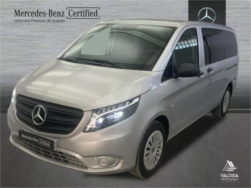 Mercedes-Benz Vito 116CDI AT 120kW Tourer Pro Larga Mercedes-Benz Vito 116CDI AT 120kW Tourer Pro Larga