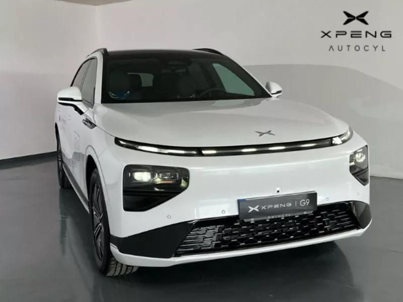 XPENG G9 Long Range RWD XPENG G9 Long Range RWD