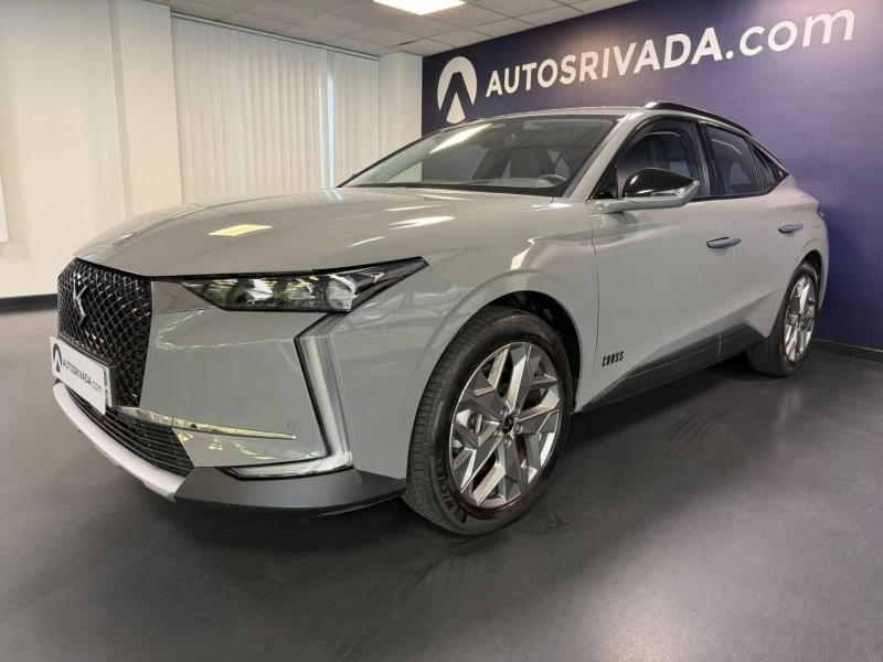 DS 4 CROSS E-TENSE 225 RIVOLI