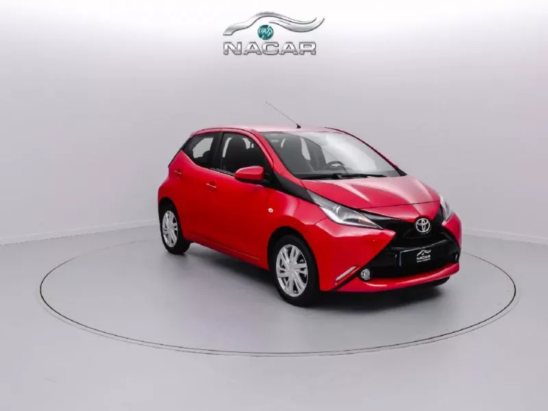 Toyota Aygo (+) 1.0 VVT-I X-PLAY 69 5P