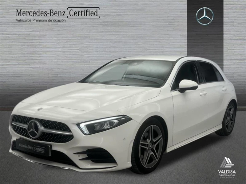 Mercedes-Benz Clase A 200 d AMG Line (EURO 6d) Mercedes-Benz Clase A 200 d AMG Line (EURO 6d)