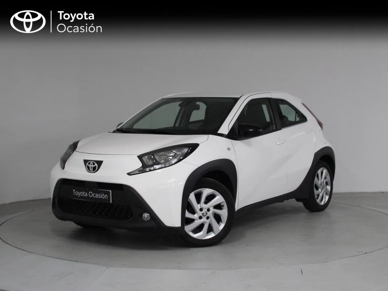 Toyota Aygo X Cross 1.0 VVT-I 72CV Play Toyota Aygo X Cross 1.0 VVT-I 72CV Play