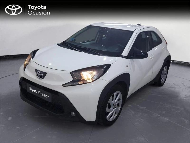 Toyota Aygo X Cross 5 Puertas Play 70 Manual 5v