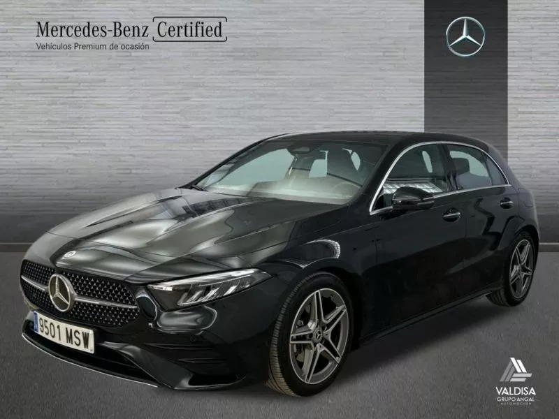 Mercedes-Benz Clase A 200 d AMG Line (EURO 6e) Mercedes-Benz Clase A 200 d AMG Line (EURO 6e)