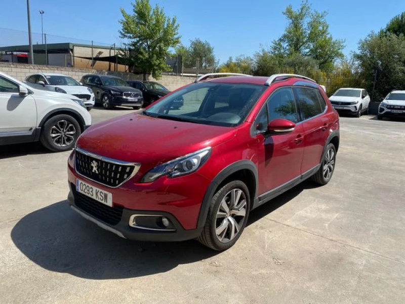 Peugeot 2008 Allure PureTech 110 S&S 6 Vel. MAN